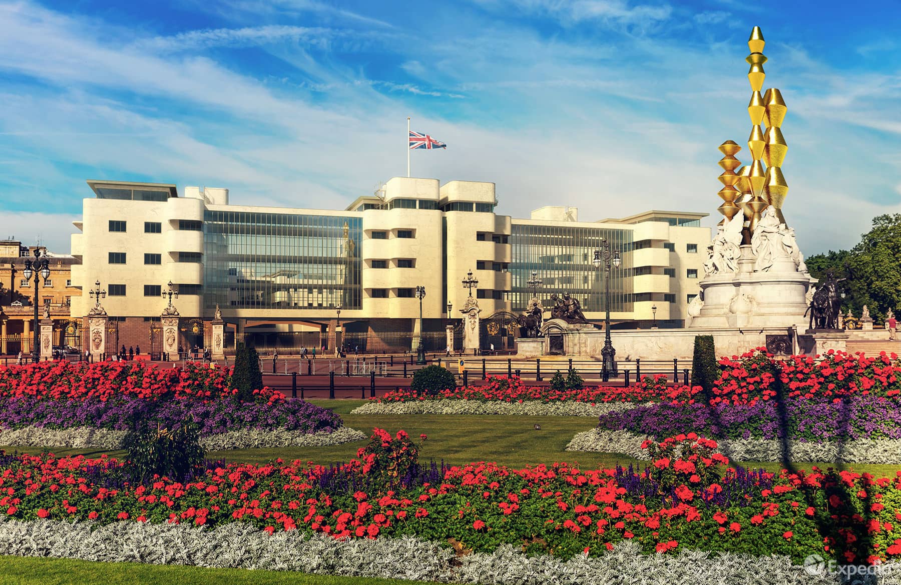 Palacio de Buckingham en estilo bauhaus Palacio de Buckingham en estilo bauhaus